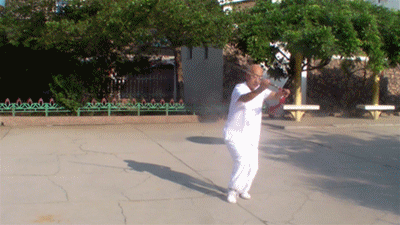 184507ic7hm71rh4vmncmp.gif